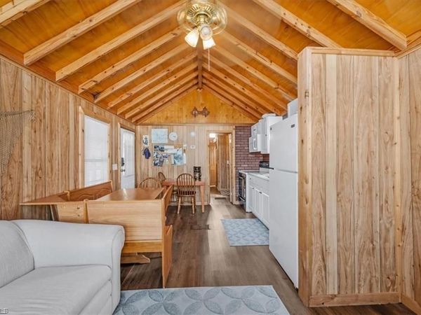 825 Copeland AVE S, Unit 20, EVERGLADES CITY, FL 34139