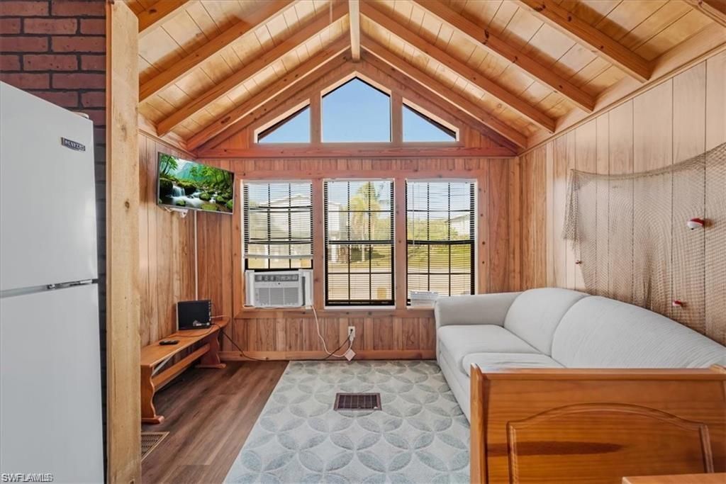 825 Copeland Ave S, Unit 20, Everglades City, FL 34139 Photo