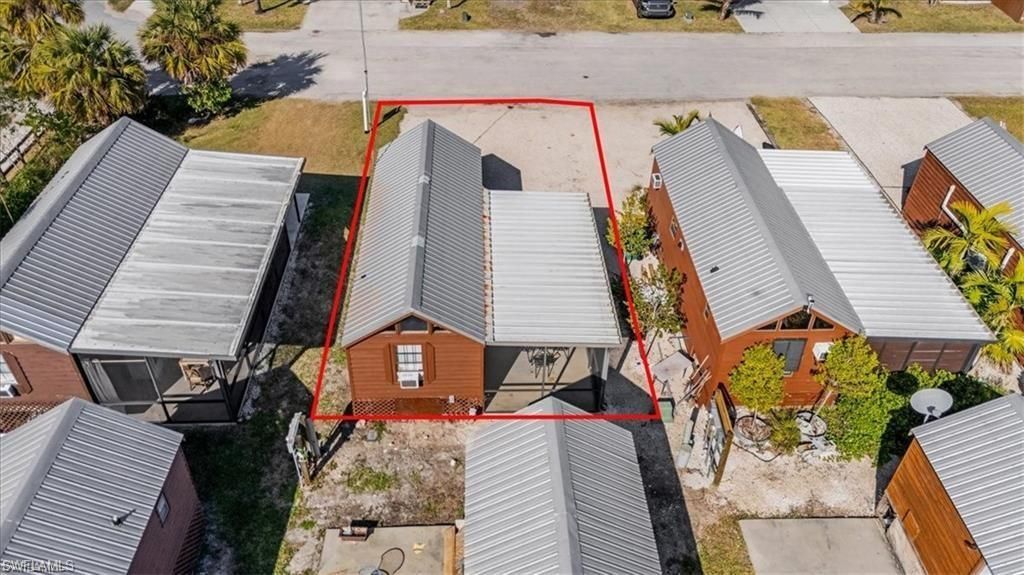 825 Copeland Ave S, Unit 20, Everglades City, FL 34139 Photo