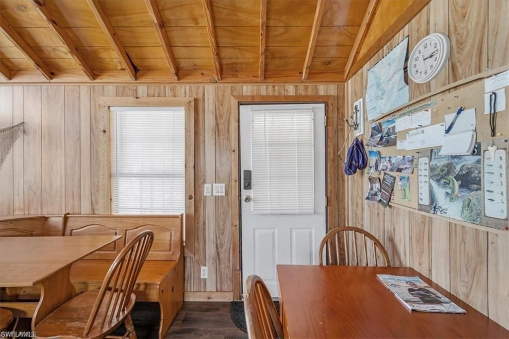 825 Copeland Ave S, Unit 20, Everglades City, FL 34139 Photo