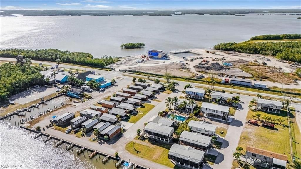 825 Copeland Ave S, Unit 20, Everglades City, FL 34139 Photo