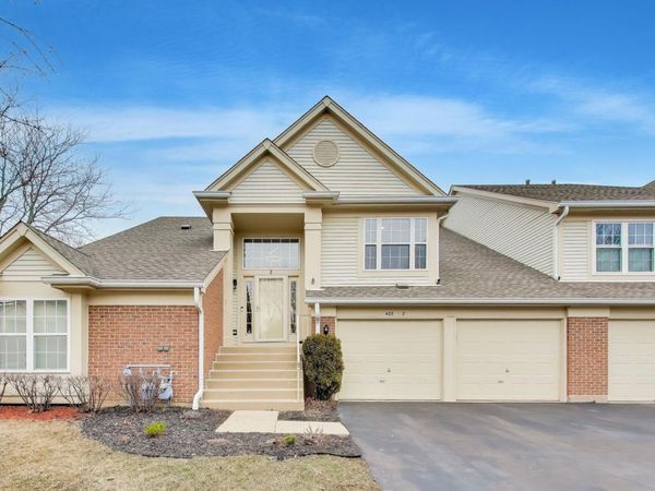 422 Cromwell Circle, Unit 2, Bartlett, IL 60103