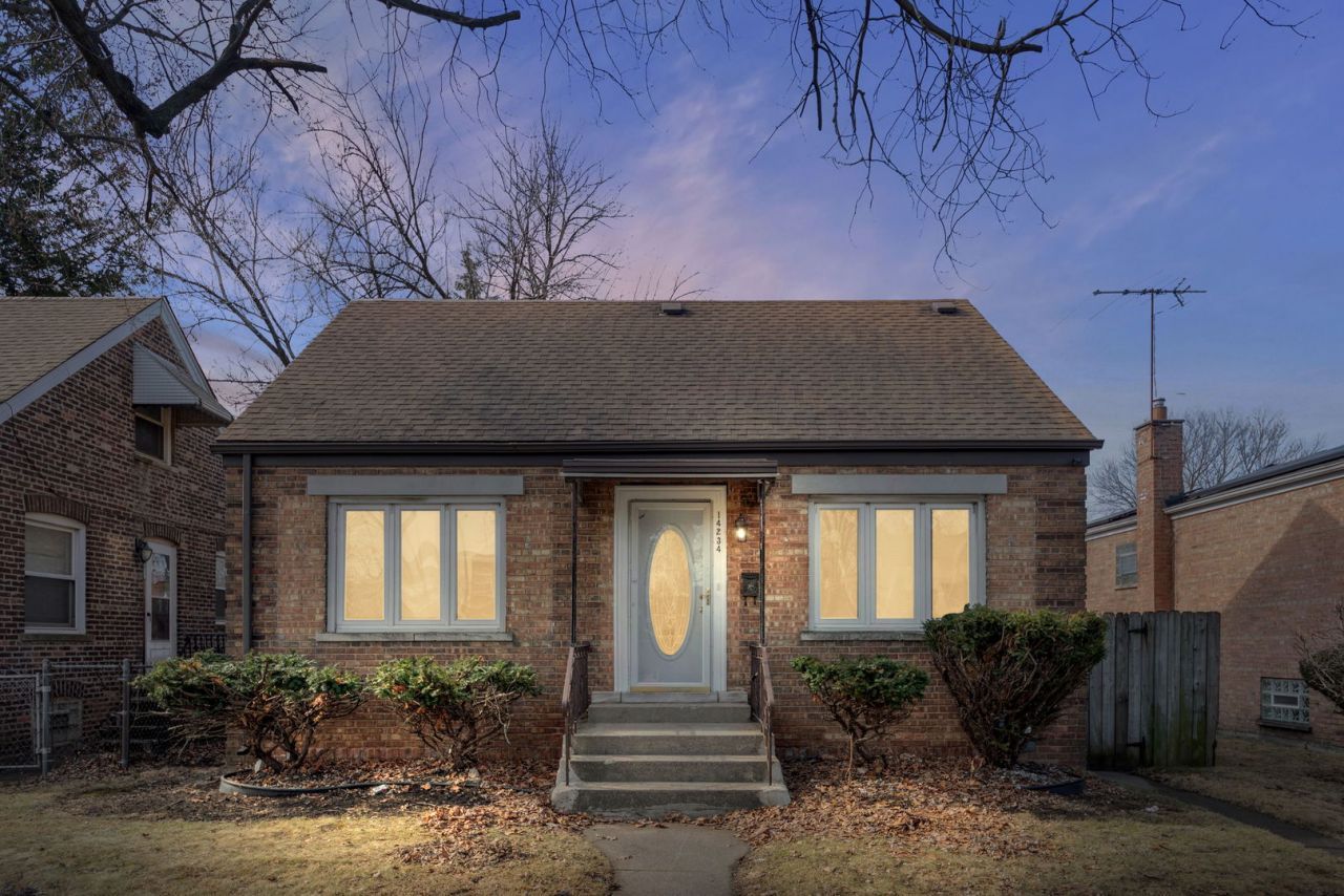 14234 S Michigan Avenue, Riverdale, IL 60827 Main Photo