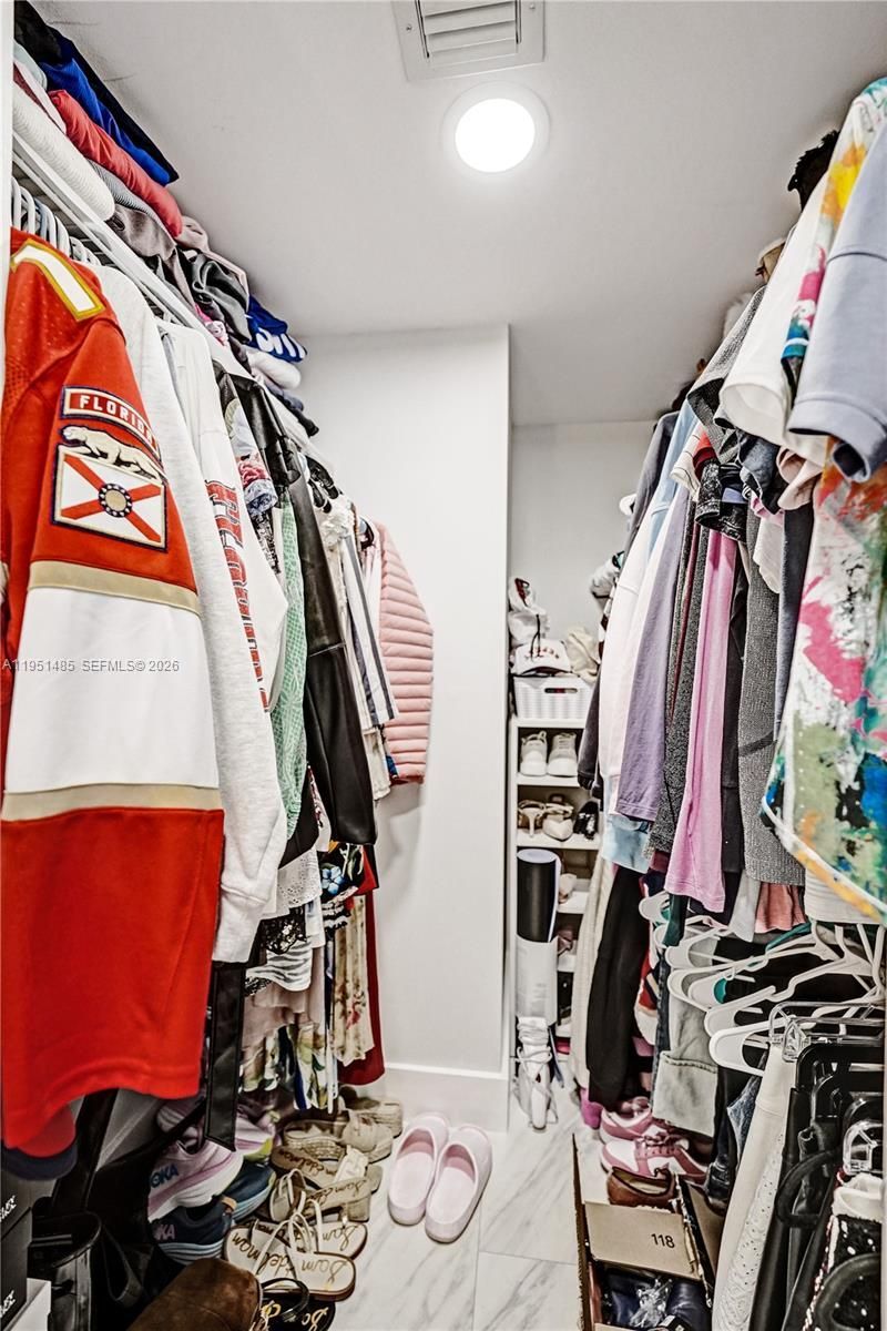 10501 W Broward Blvd, Unit 406, Plantation, FL 33324 Photo