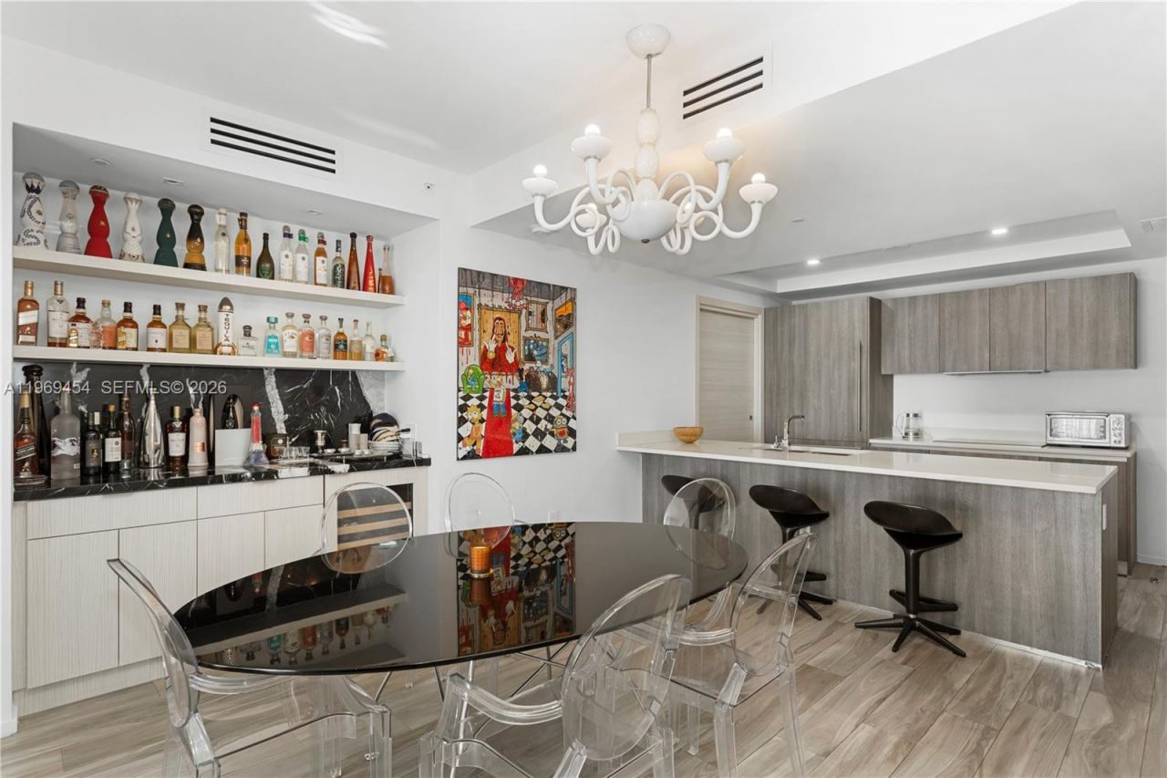 801 S Miami Ave, Unit 3310, Miami, FL 33130 Photo