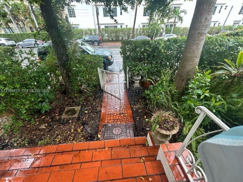 1605 Michigan Ave , Unit 929, Miami Beach, FL 33139 Photo