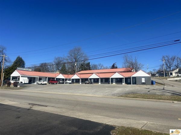 500 Happy Valley Road , Glasgow, KY 42141