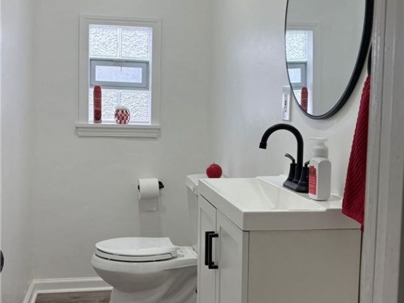 7254 Craigmere Drive, Cleveland, OH 44130 Photo 9