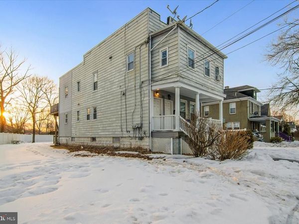 111 CENTER STREET, METUCHEN, NJ 08840