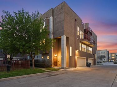 1511 Bluff Ridge Way, Dallas, TX 75206