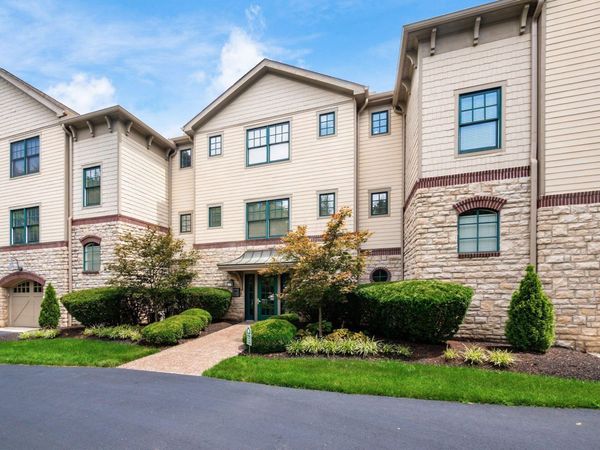 8144 Mount Air Place, Columbus, OH 43235