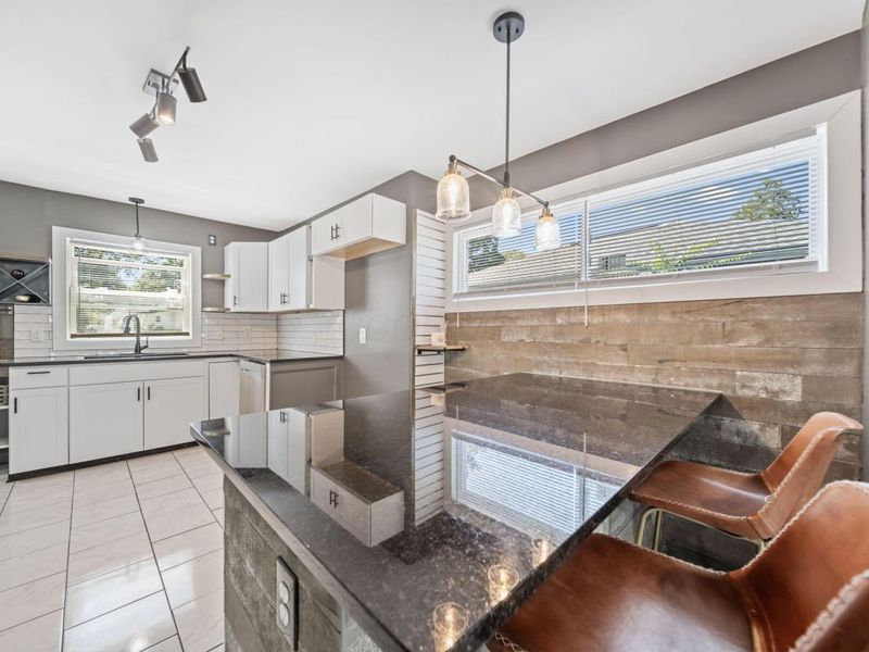 1671 E Brighton Road, Columbus, OH 43224 Photo 13