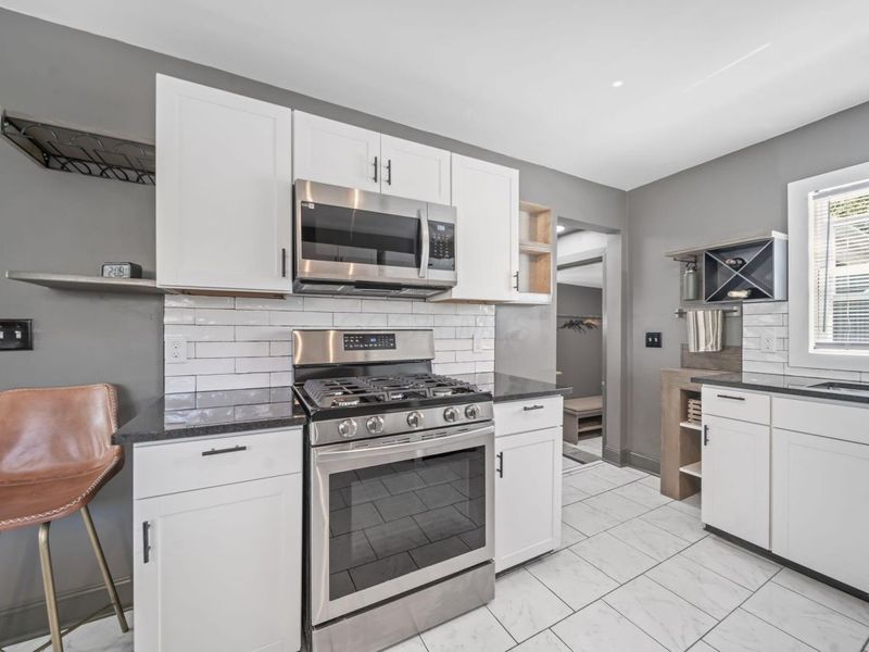 1671 E Brighton Road, Columbus, OH 43224 Photo 15