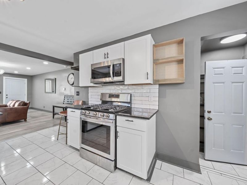 1671 E Brighton Road, Columbus, OH 43224 Photo 16