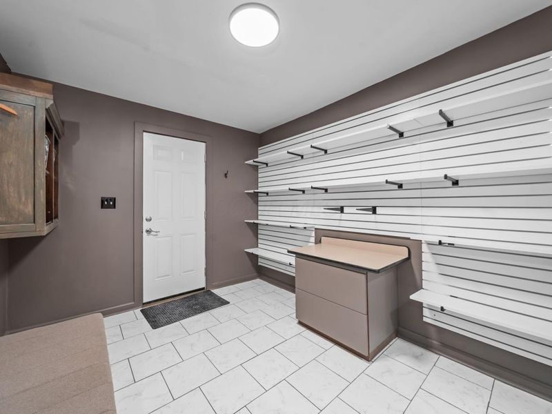 1671 E Brighton Road, Columbus, OH 43224 Photo 18