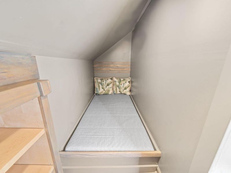 1671 E Brighton Road, Columbus, OH 43224 Photo 23