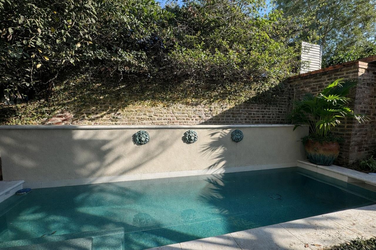 54 Church Street Photo 100