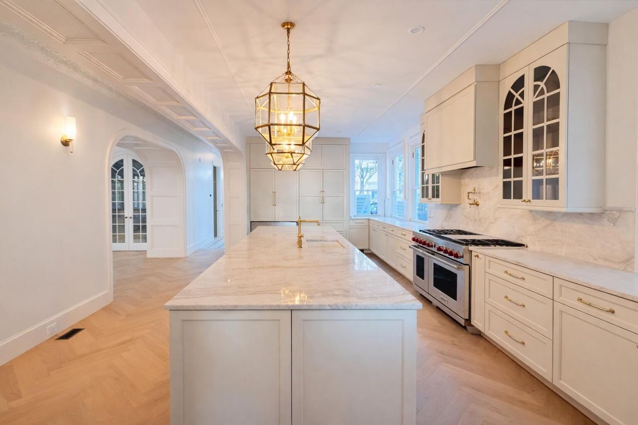 54 Church Street Photo 12