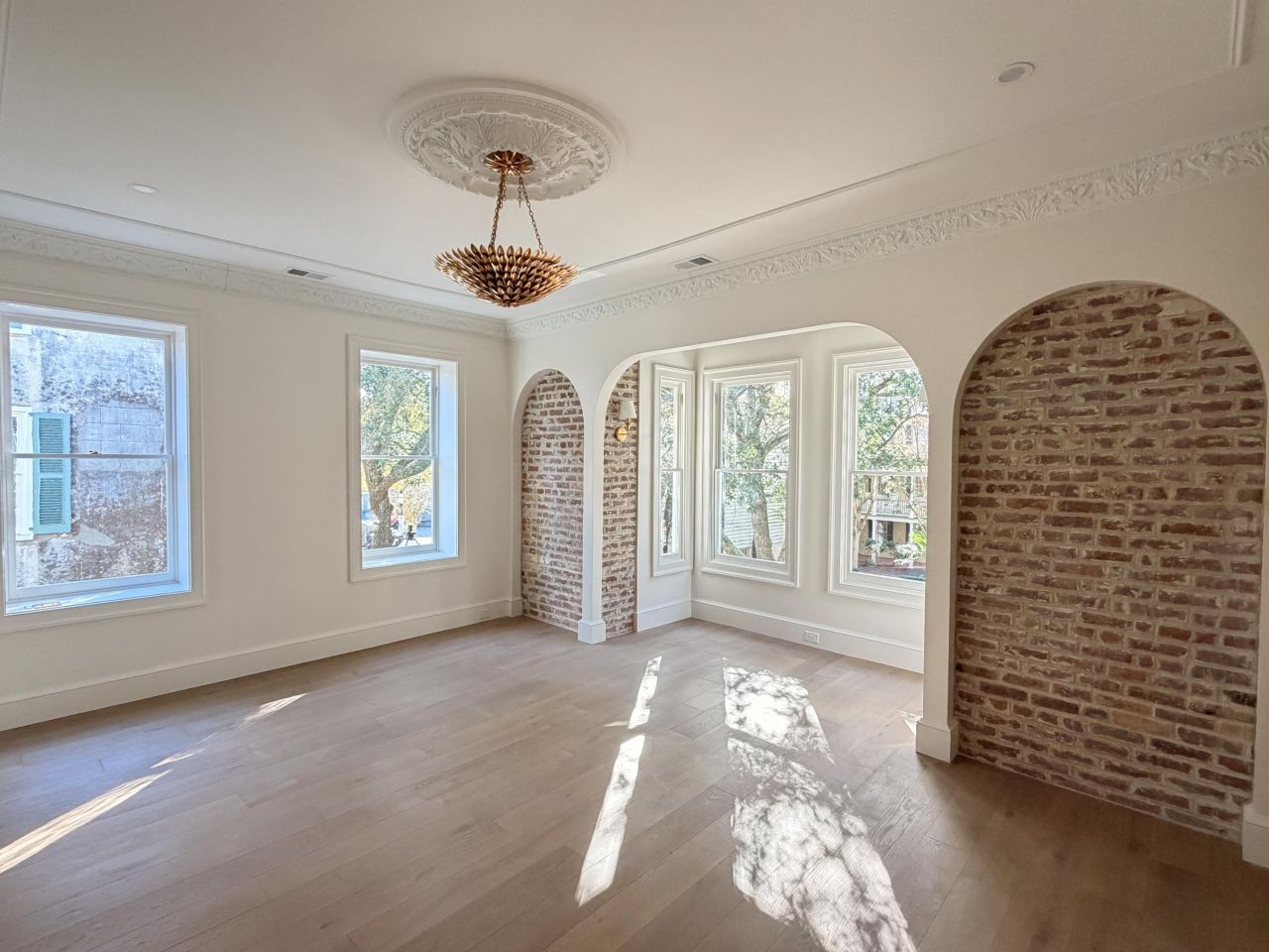 54 Church Street Photo 19