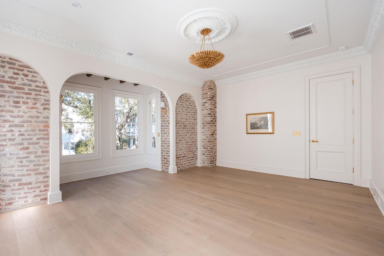 54 Church Street Photo 52