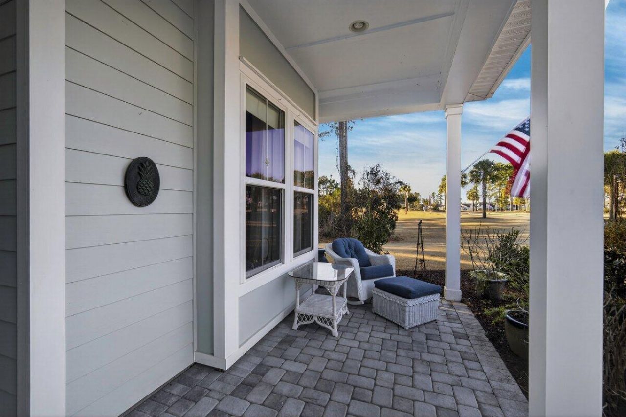 403 Four Seasons Boulevard Photo 10