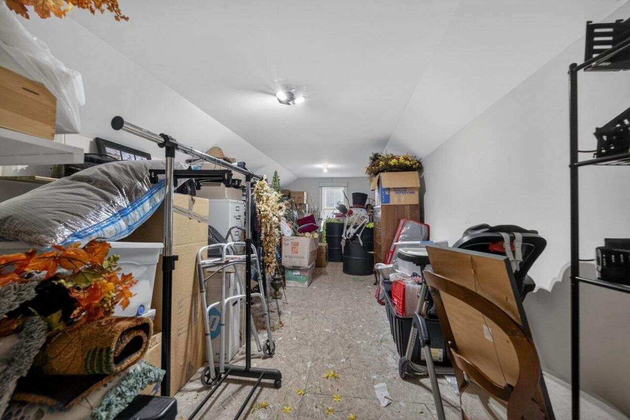 403 Four Seasons Boulevard Photo 36