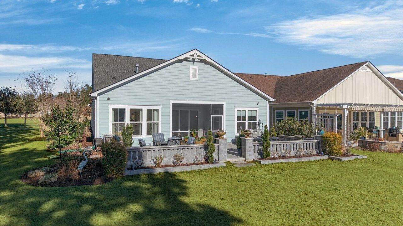 403 Four Seasons Boulevard Photo 47