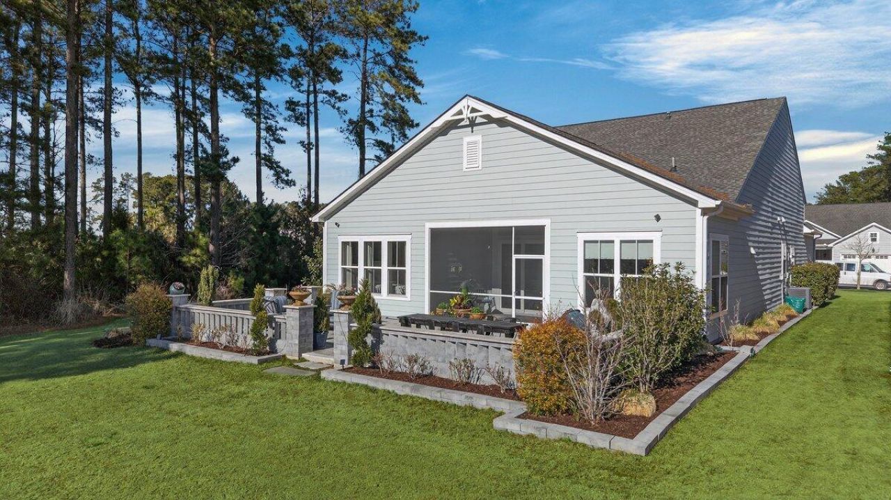 403 Four Seasons Boulevard Photo 48