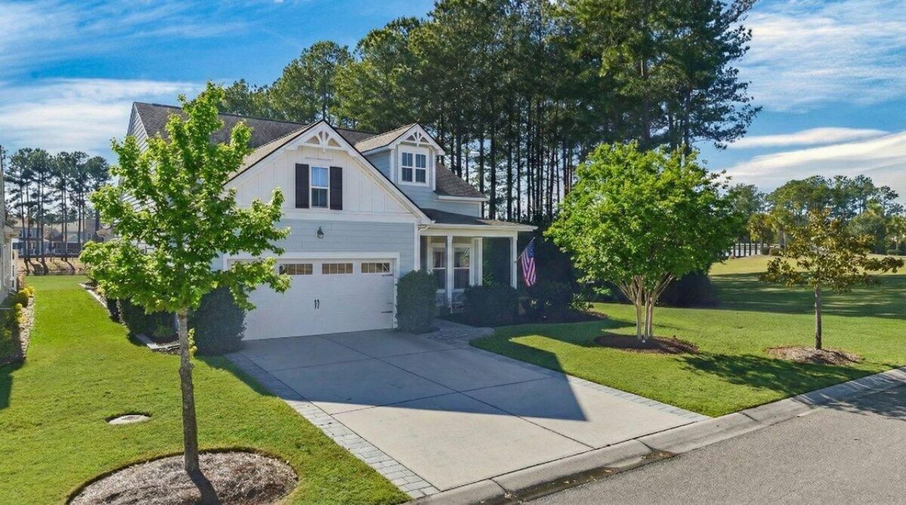 403 Four Seasons Boulevard Photo 6