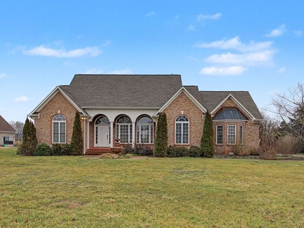 6913 Zion Crossing Court, Columbia, TN 38401