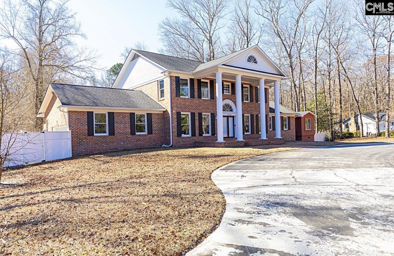 1560 Lee Boulevard Photo 16