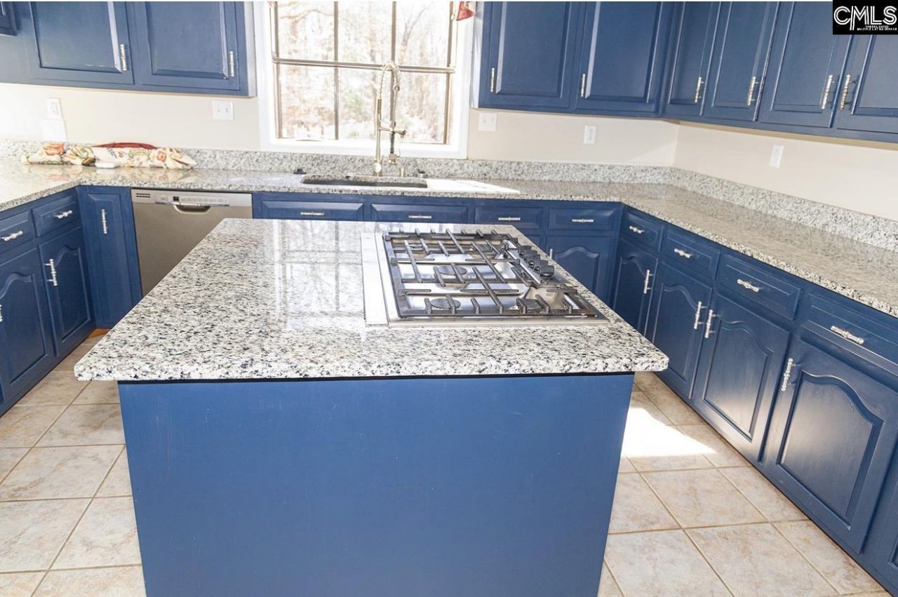 1560 Lee Boulevard Photo 27