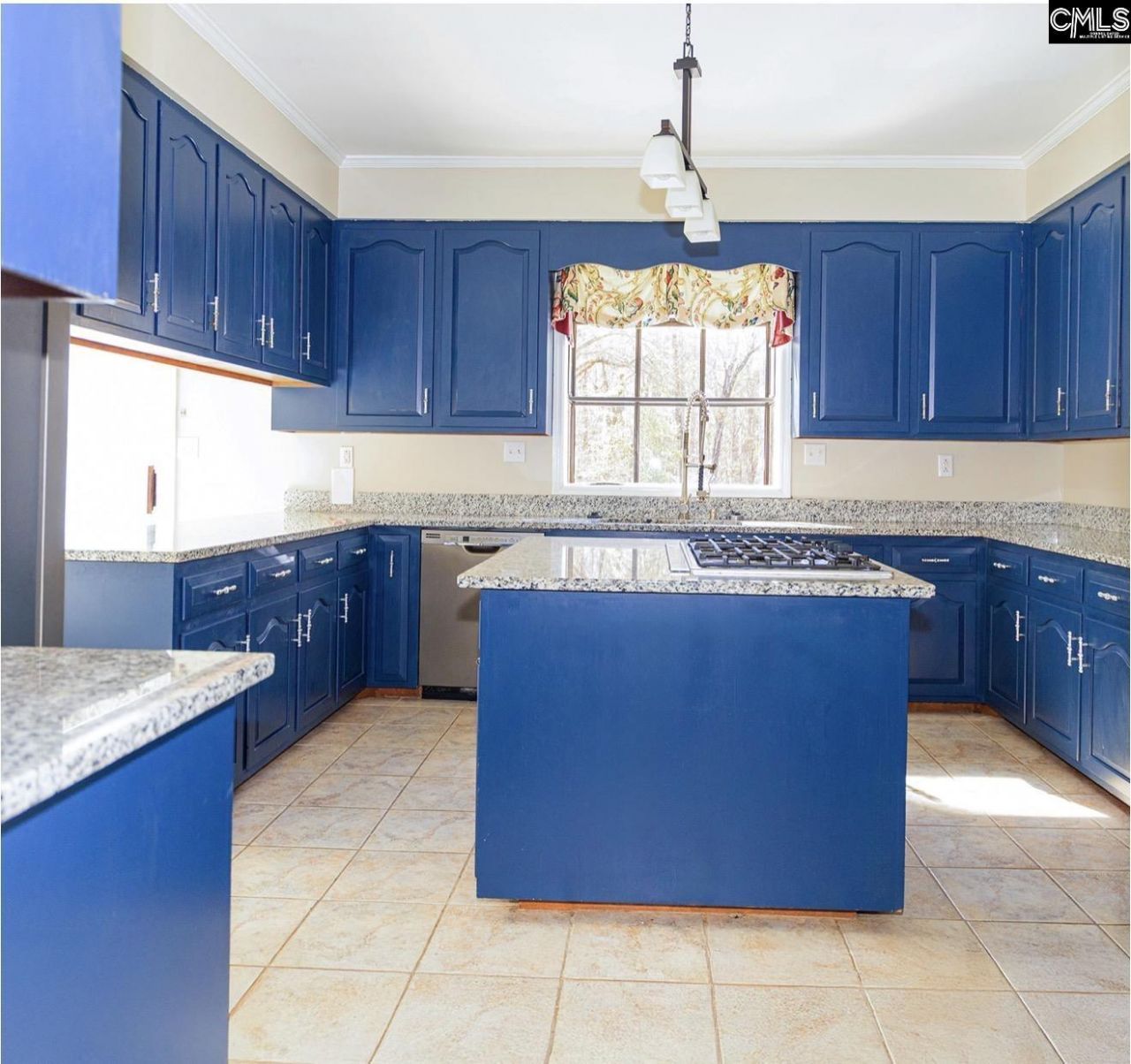 1560 Lee Boulevard Photo 29