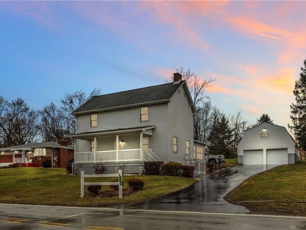 156 Manor Rd, Delmont, PA 15626