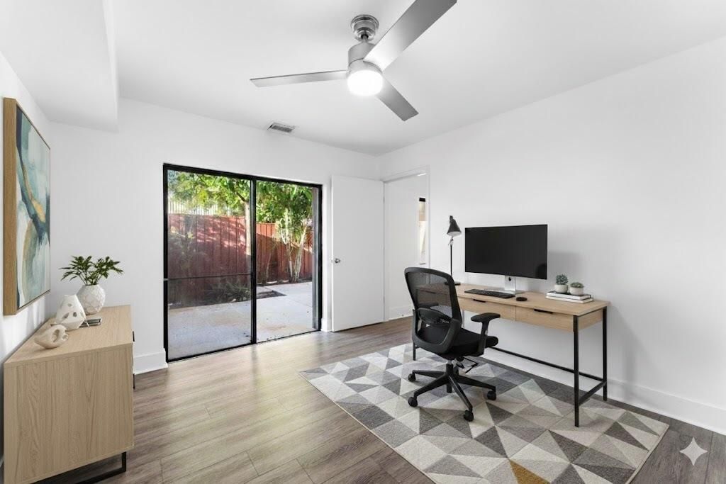 1700 Embassy Drive, Unit 708, West Palm Beach, FL 33401 Photo