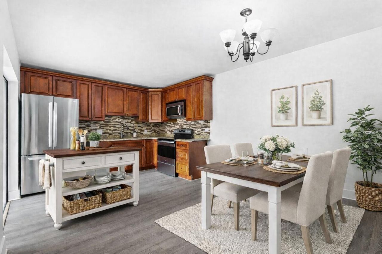 1700 Embassy Drive, Unit 708, West Palm Beach, FL 33401 Photo