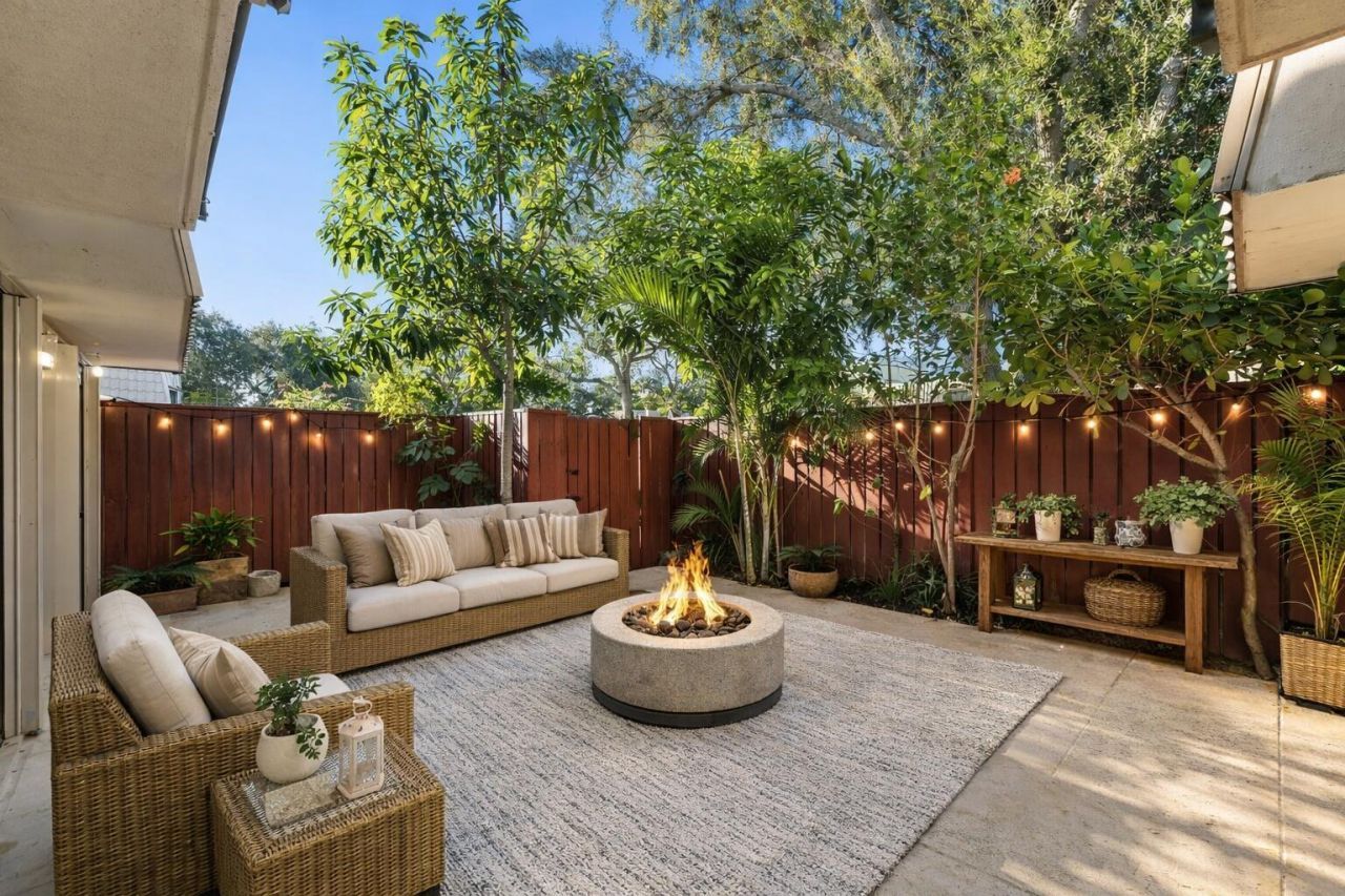 1700 Embassy Drive, Unit 708, West Palm Beach, FL 33401 Photo