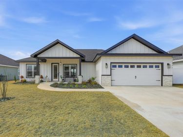 1922 SW 244 DRIVE, NEWBERRY, FL 32669