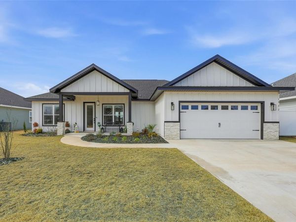 1922 SW 244 DRIVE, NEWBERRY, FL 32669