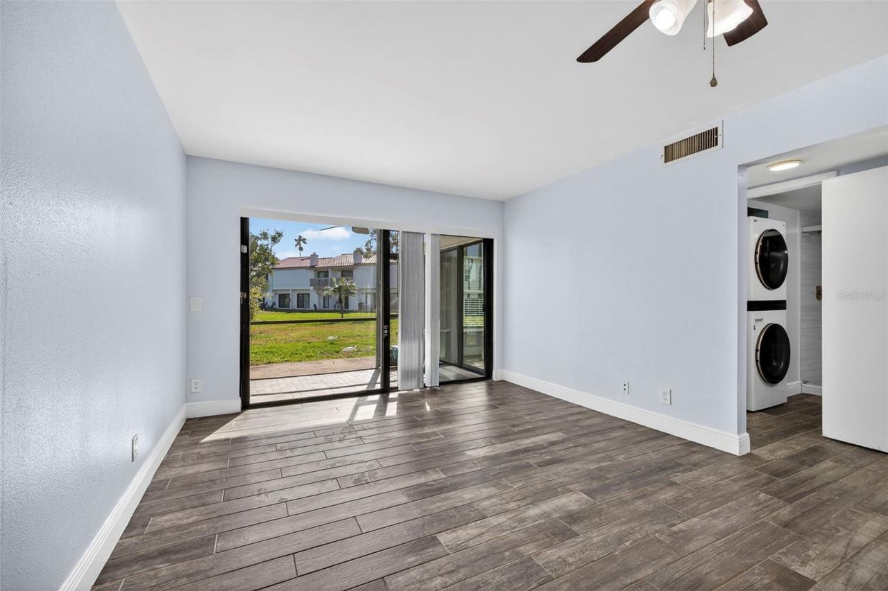 6210 Sun Boulevard, Unit 112, Saint Petersburg, FL 33715 Photo