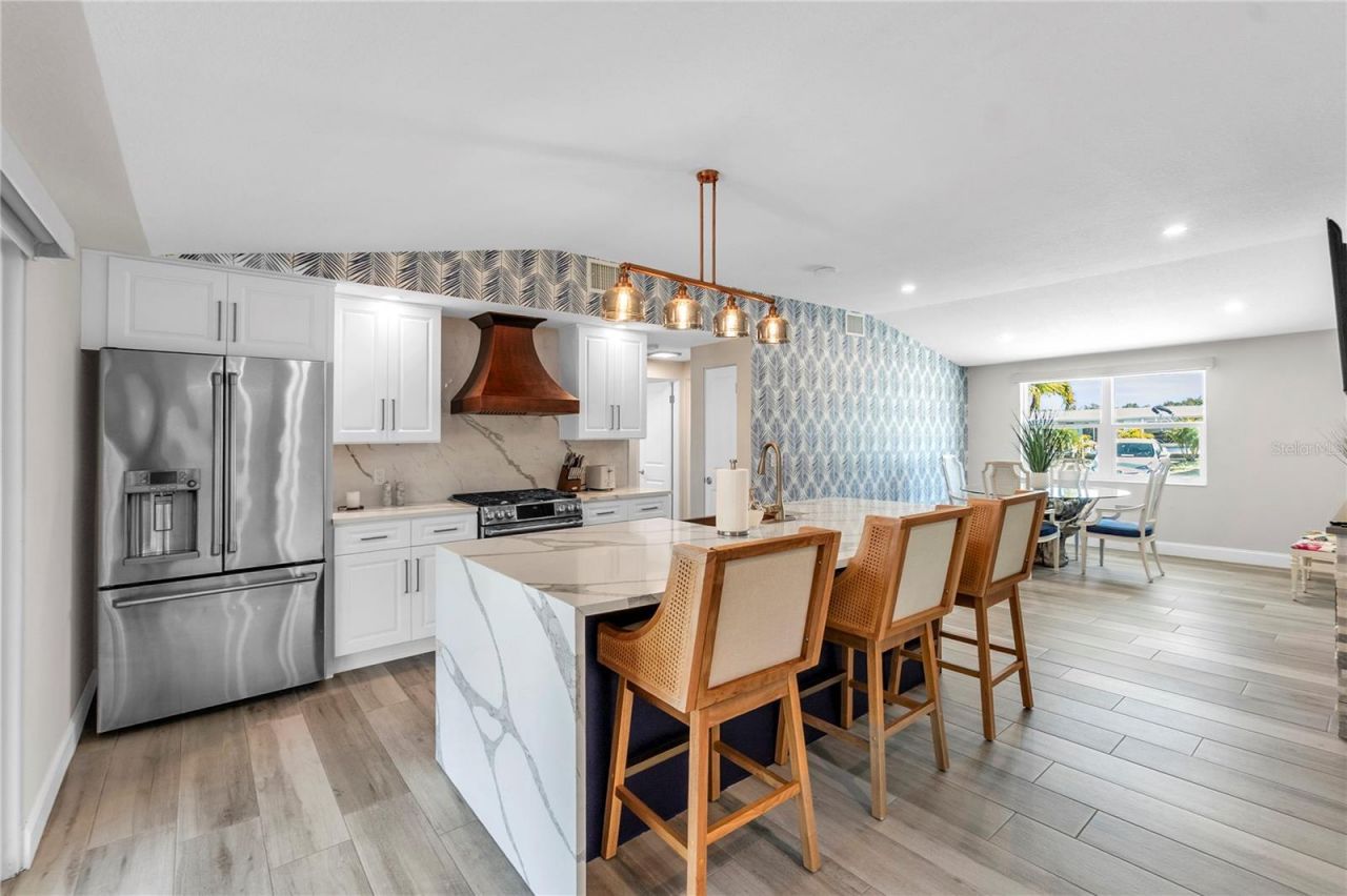 765 Saint Judes Drive N, Longboat Key, FL 34228 Photo