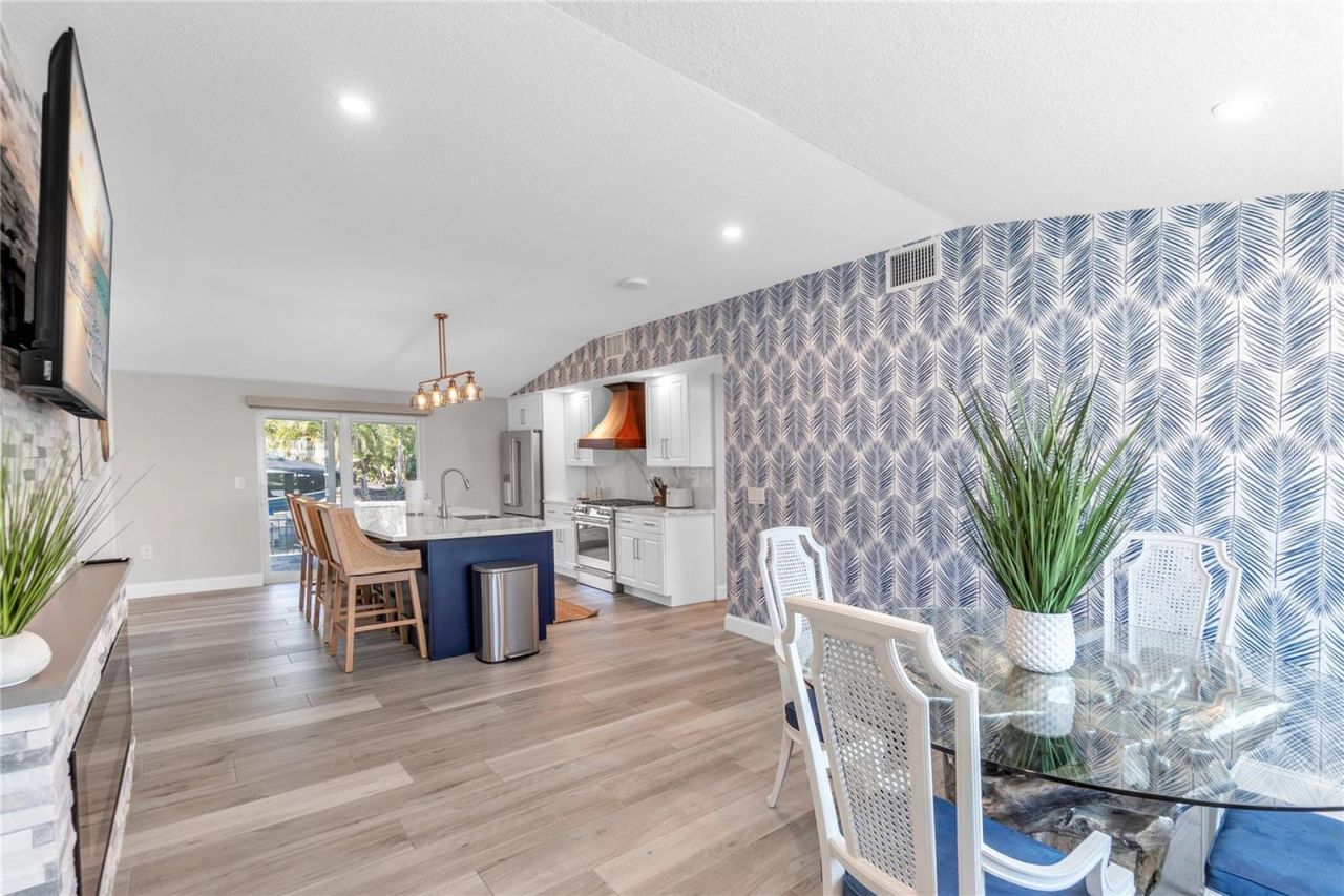 765 Saint Judes Drive N, Longboat Key, FL 34228 Photo