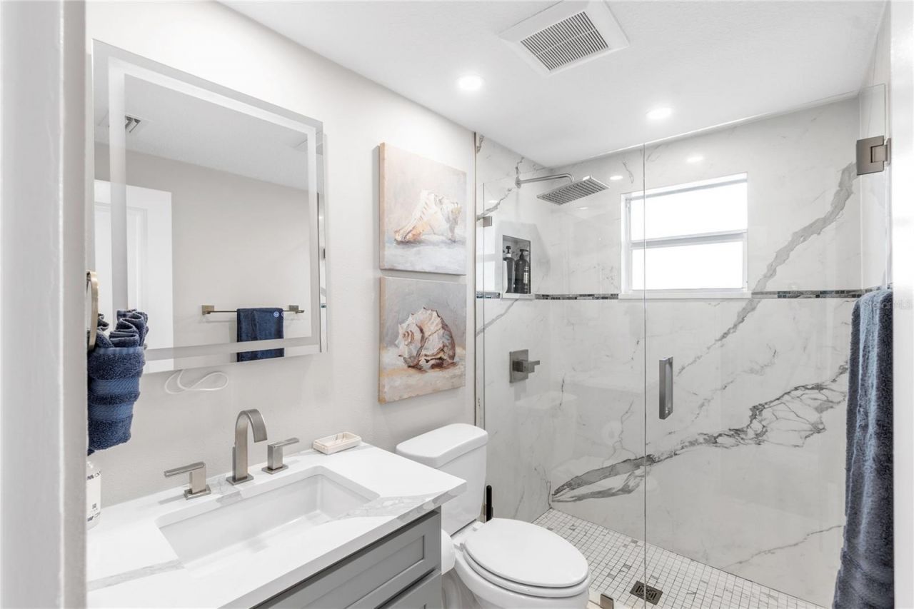 765 Saint Judes Drive N, Longboat Key, FL 34228 Photo