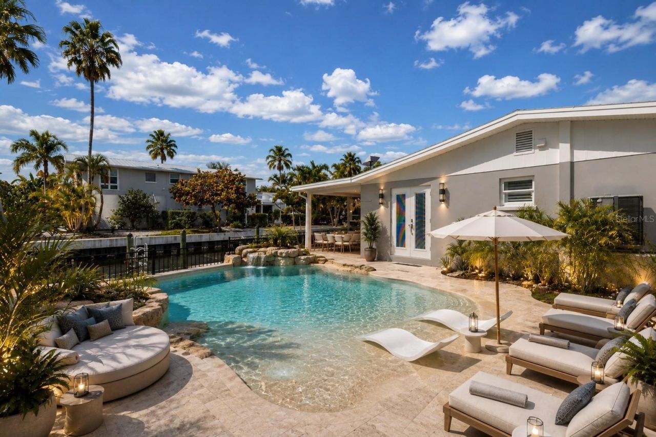 765 Saint Judes Drive N, Longboat Key, FL 34228 Photo