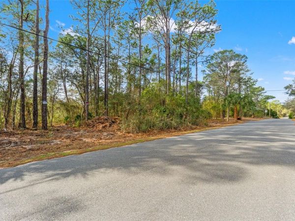9142 MICHIGAN AVENUE, WEEKI WACHEE, FL 34613