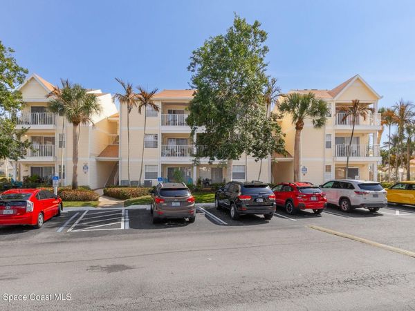 1951 Island Club Drive, Unit 37, Indialantic, FL 32903