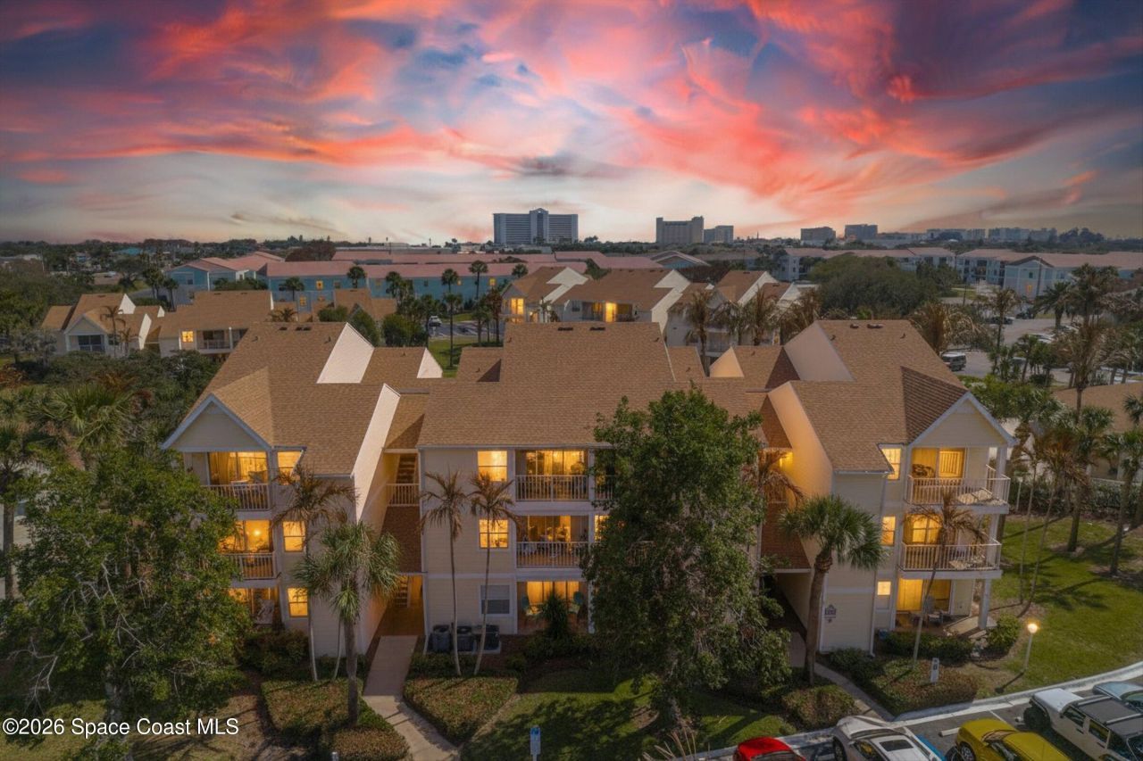 1951 Island Club Drive, Unit 37, Indialantic, FL 32903 Photo