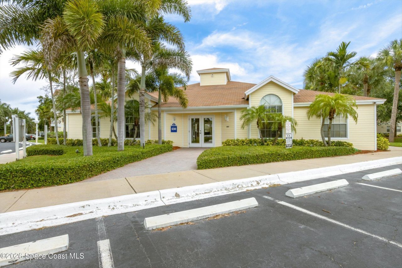 1951 Island Club Drive, Unit 37, Indialantic, FL 32903 Photo