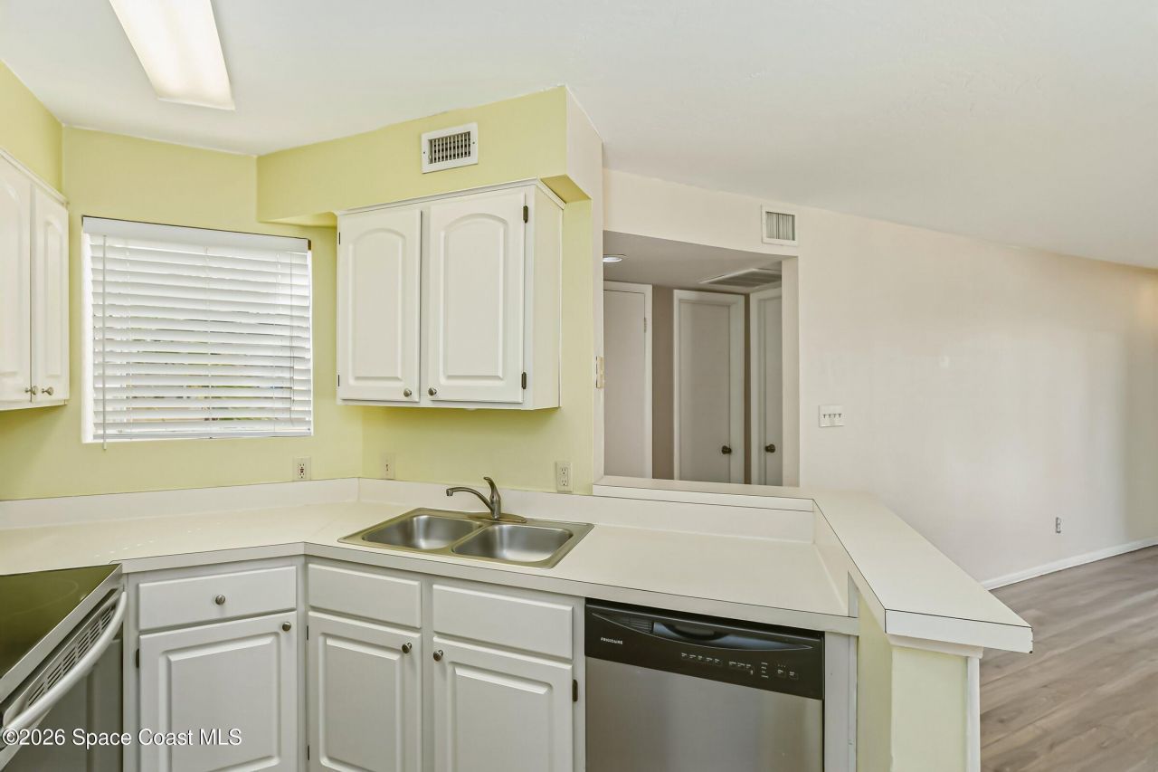 1951 Island Club Drive, Unit 37, Indialantic, FL 32903 Photo