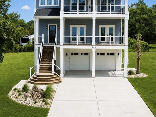 444 Pearson Circle, Newport, NC 28570